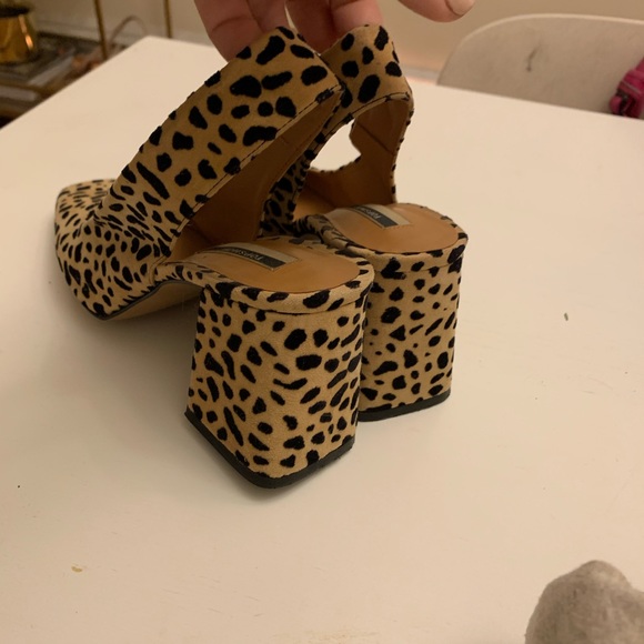 Topshop Leopard Print Block Heel Sandal - Picture 3 of 3
